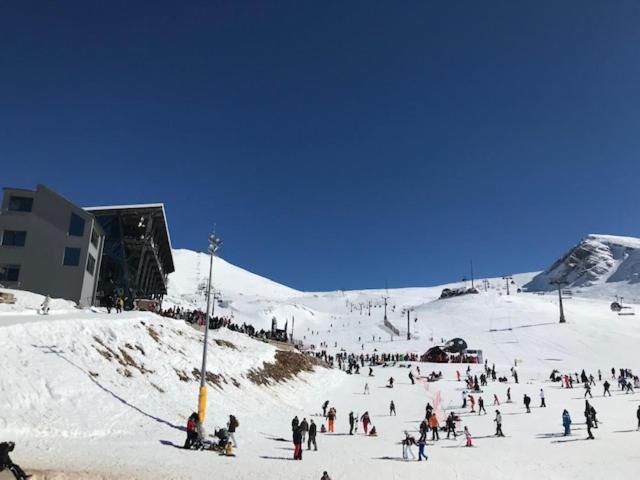 Plaza Guest House Με Tζάκι Arachova Exteriér fotografie